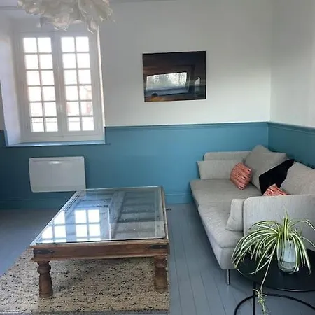 En Plein Coeur Du Crotoy, Un Pied A Terre En Baie